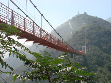 太行大峡谷红旗渠云桥