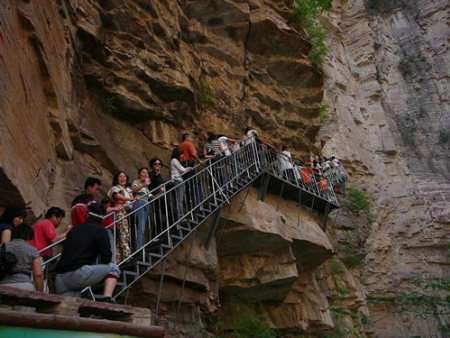 太行大峡谷黄龙潭步梯